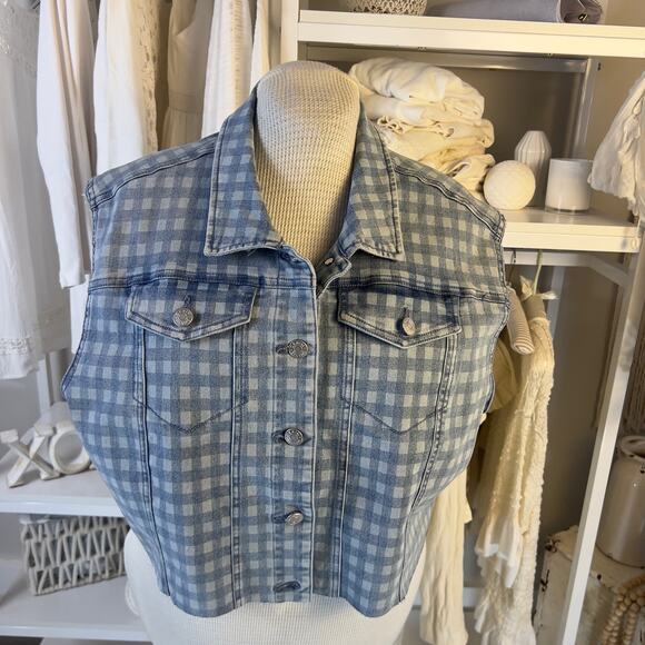 Cato Jackets & Blazers - EST. 1946 women’s size extra large sleeveless denim jacket checkered.#2570
